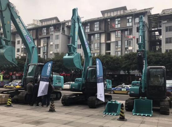 神钢挖掘机不能开发动臂负荷的主要原因